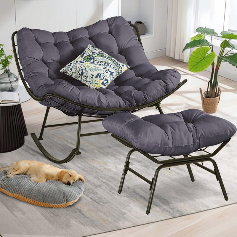 Chaises berçantes d'extérieur avec coussins et repose-pieds, Gris