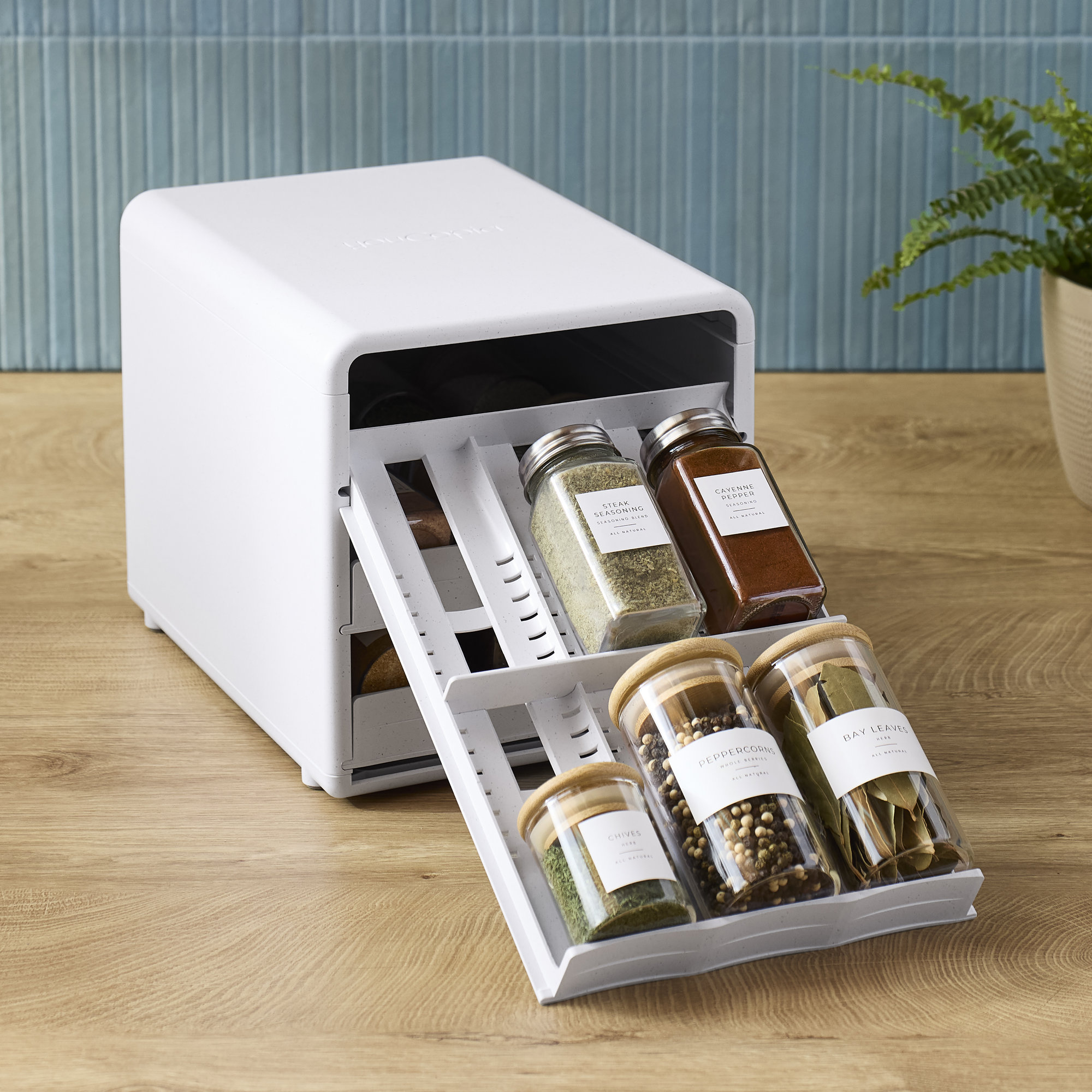 YouCopia® YouCopia SpiceStack Adjustable Spice Rack Organizer, Pull ...