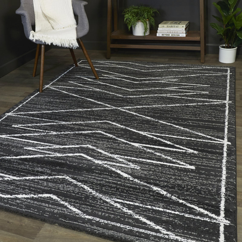 Tapis noir à motif géométrique Kunkle, Rectangle 7 pi 10 po x 10 pi