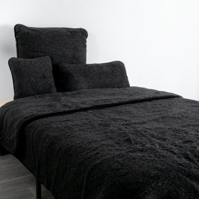 Solid Colour Quilt