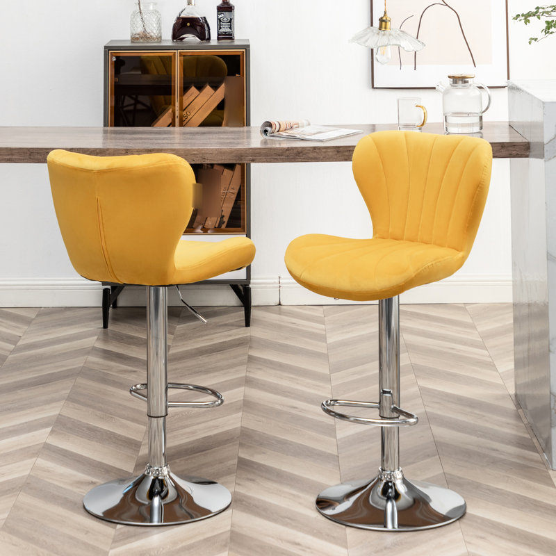 2 chaises pivotantes réglables revêtues de jaune, rembourrage en mousse épaisse, tissu en velours, apparence de ligne verticale élégante, réglage de la hauteur du vérin à gaz 2 360 pivotant, réglage du vérin à gaz, design, repose-pieds