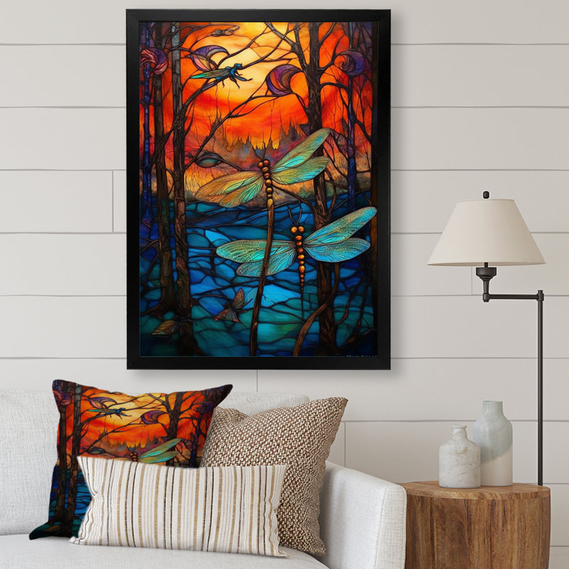 Majestic Dragonfly in Enchanted Forest I - reproduction, H 32 po x l 24 po x P 1 po, Cadre simple noir
