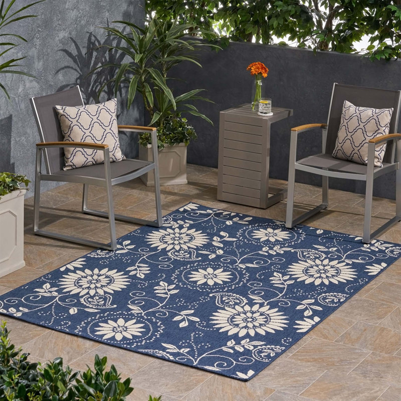 Hezkiah Floral Rug