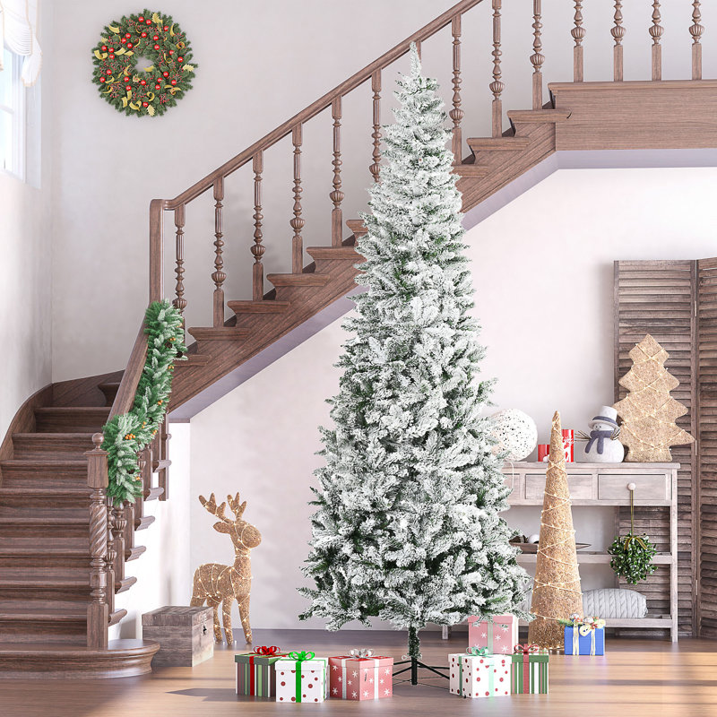 Arbre de Noël artificiel pin enneigé avec branches réalistes et 1084 pointes