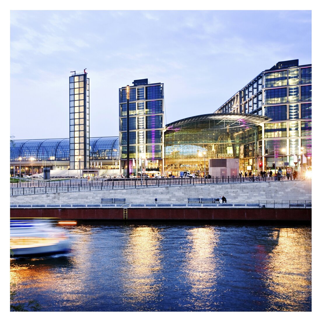 Strukturierte Tapete Berlin Hauptbahnhof