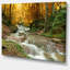Forêt, cascade, arbres jaunes - reproduction de photo-1113129306-1185076772-1185076777