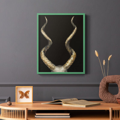 Reproduction encadrée de cornes d'antilope en spirale - bois massif