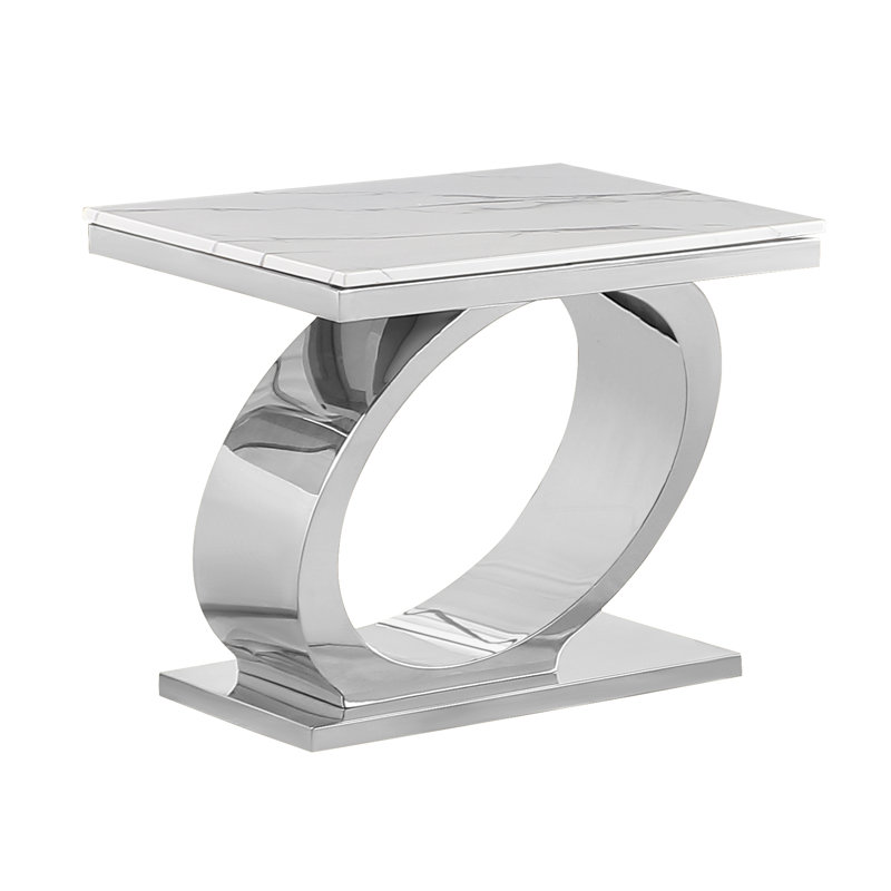 Table de bout à piédestal Folarin, Argenté