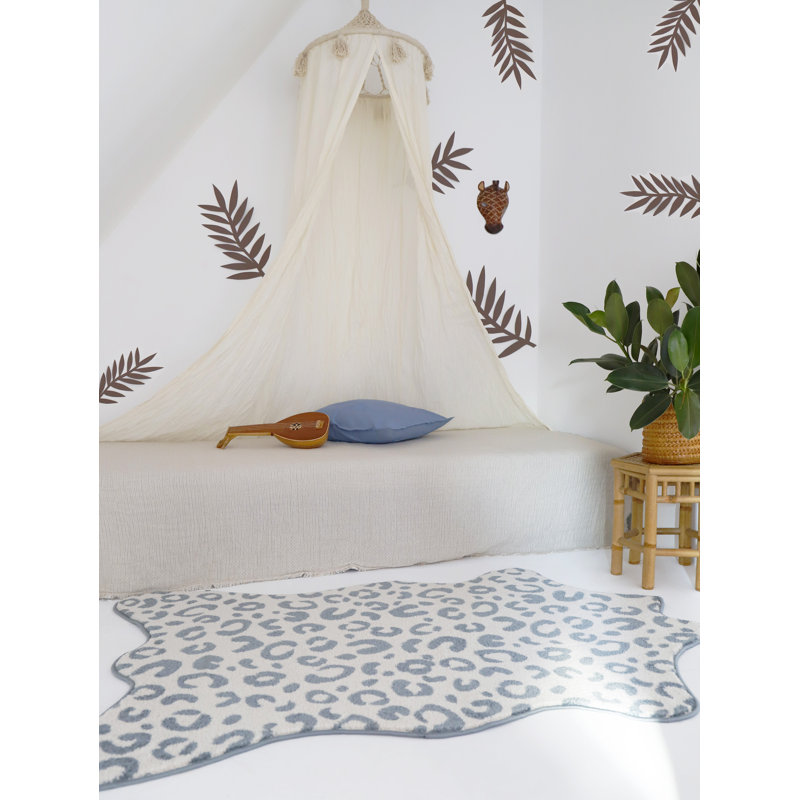 Clower Tufted Beige/Grey Rug
