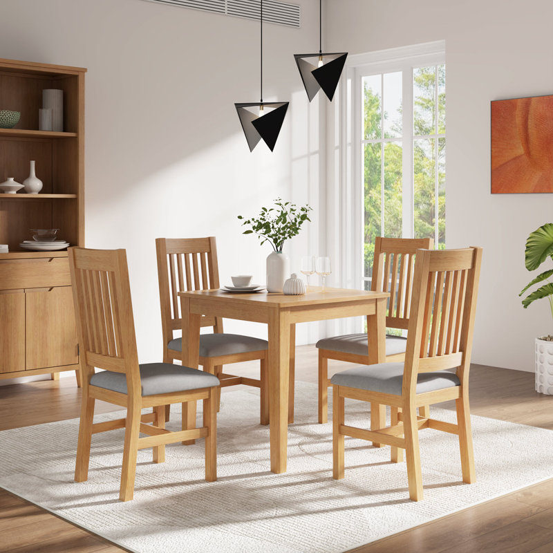 Silikou Dining Table