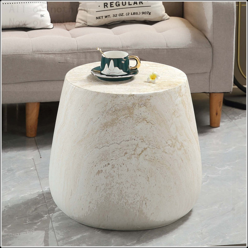 Table d'appoint fuselée en oxyde de magnésium Light Travertine