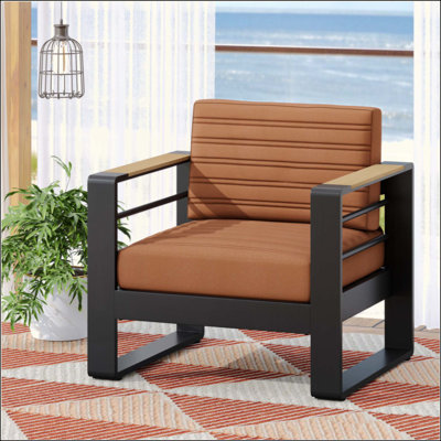 Fauteuil club à structure en aluminium durable avec coussins résistants à l'eau et conception à lattes élégante pour un confort extérieur