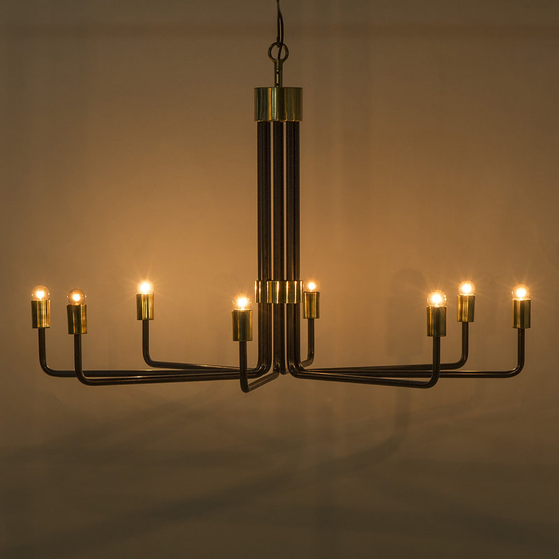 Lustre classique à 8 lumières nellcote, Laiton
