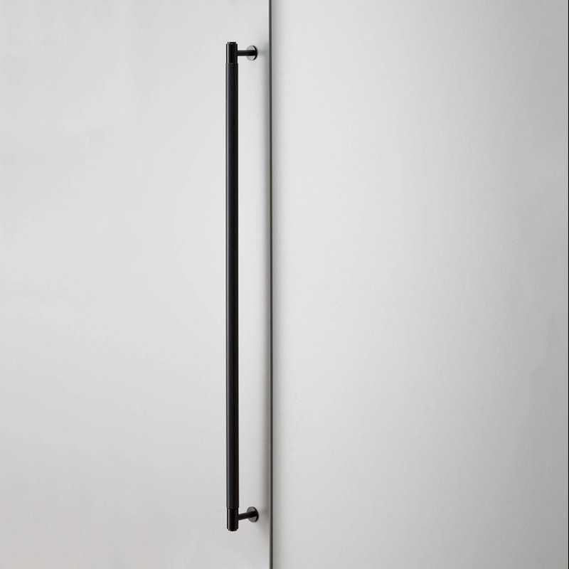 Closet Bar / Cross /, Black