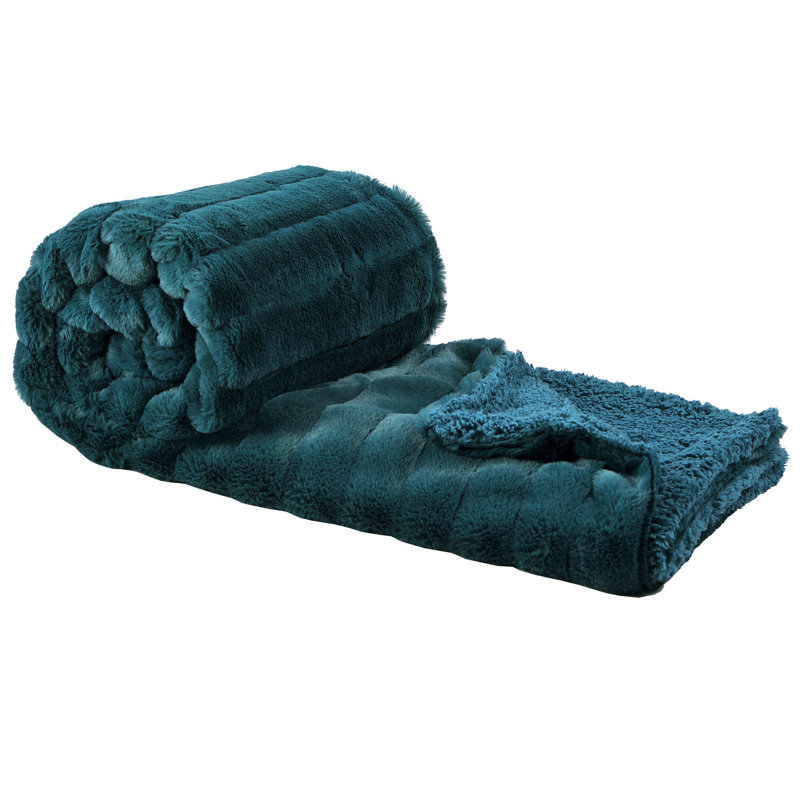 Jeté Super Mink, Libellule, L 50 po x L 60 po