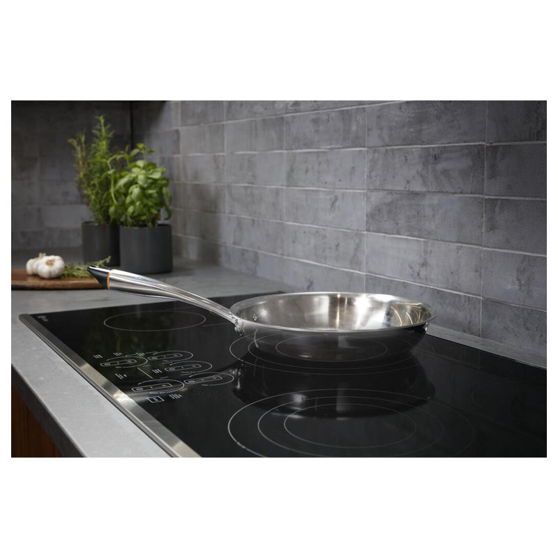 29.75" Electric Cooktop with 5 Elements, Stainless Steel