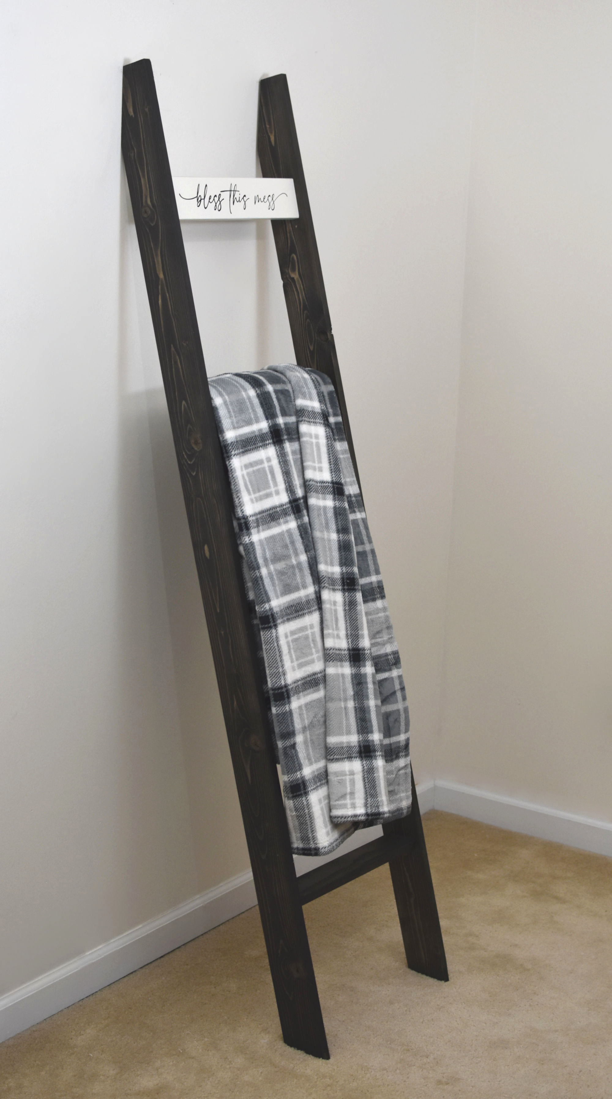 Gracie Oaks 6 ft Farmhouse Blanket Ladder