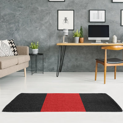 Tapis de zone rouge/noir