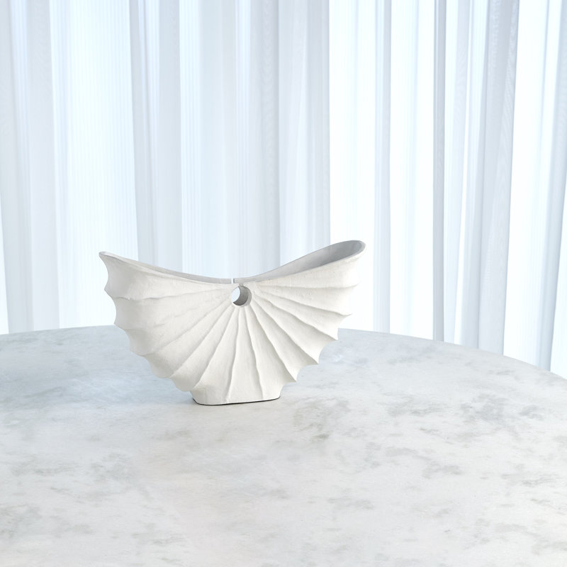 Atlantis Centerpiece-Matte White, 10.5" H x 5" W x 18.5" D