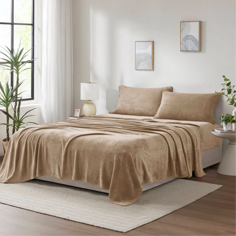 4 PCS  Micro Plush Sheet Set