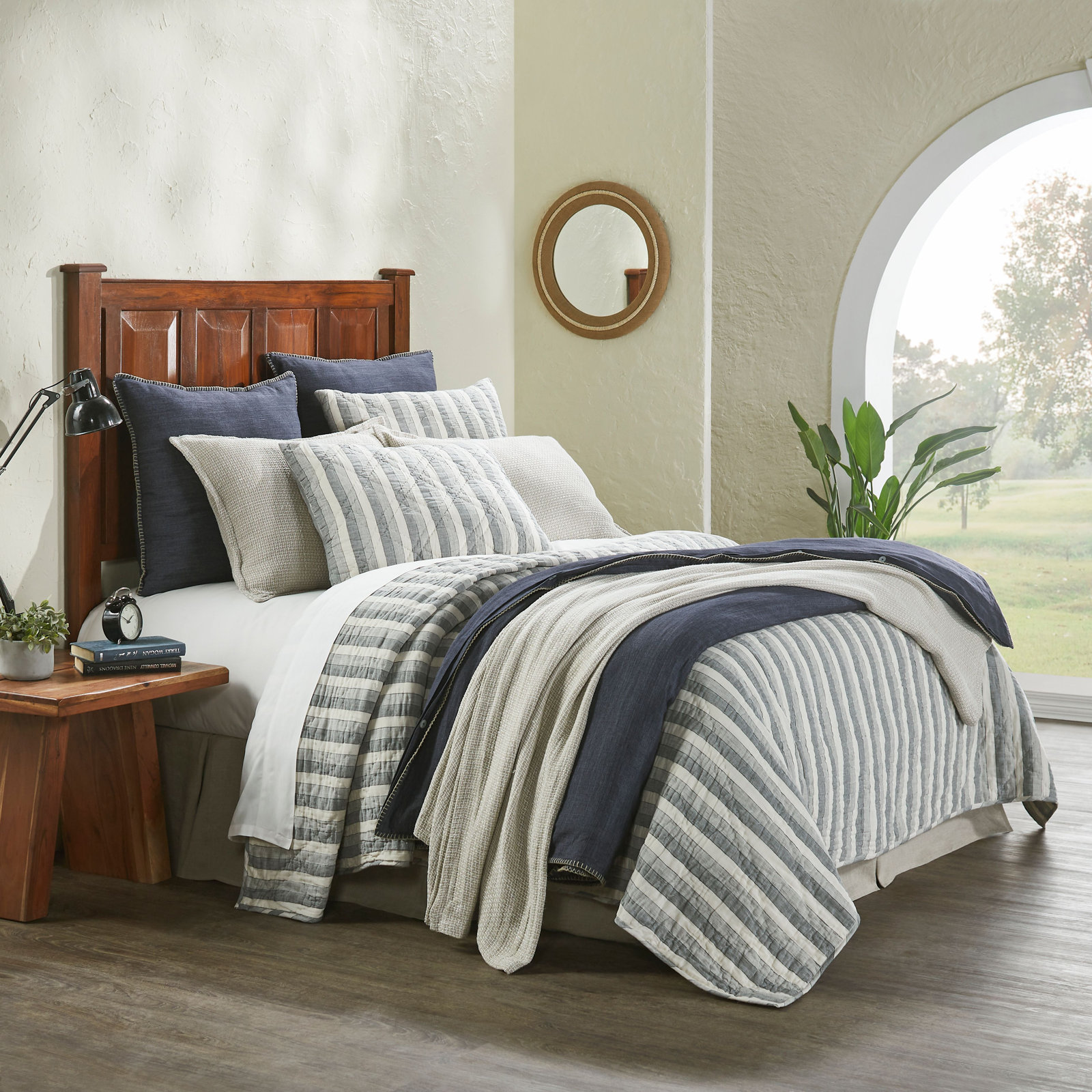 Aisla Linen Duvet Cover Set, King