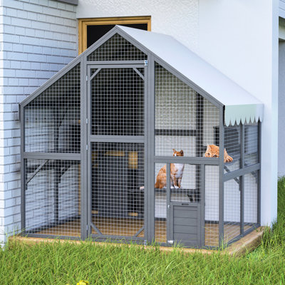 Maison de chat d'extérieur de luxe - Enclos en bois de 28 pieds avec portes, 2 parcs, cachettes. Maisons grises, ponts. Gris