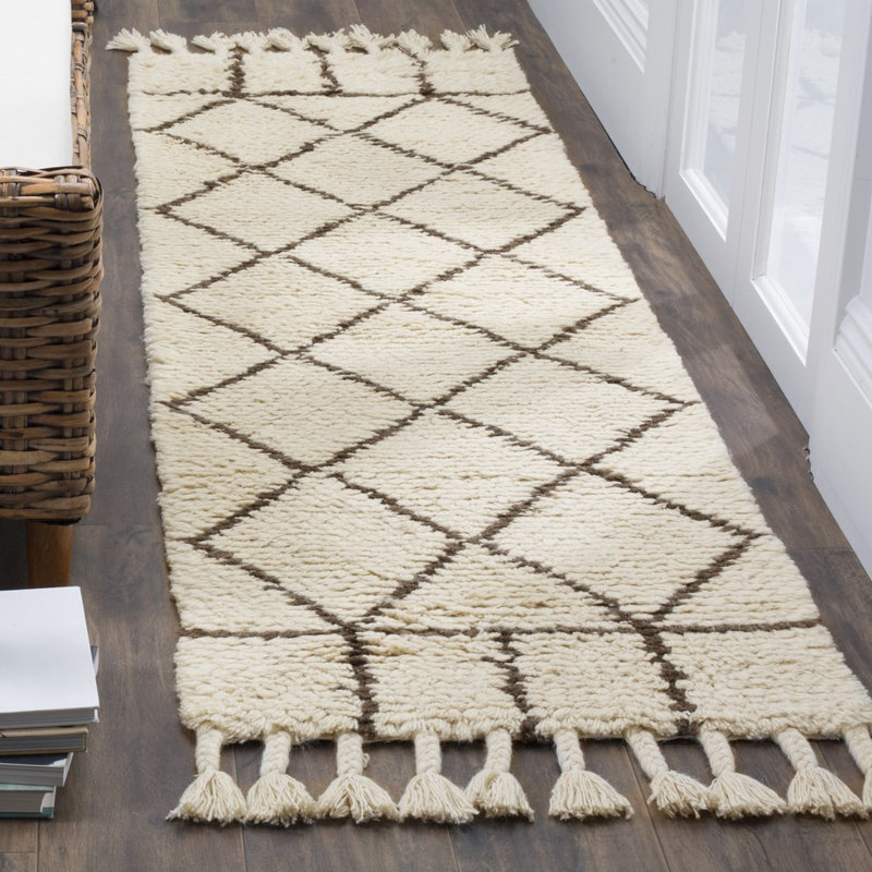 Aderonke Hand Tufted Wool/Cotton Geometric Rug in Ivory/Brown, Rectangle 4' x 6'