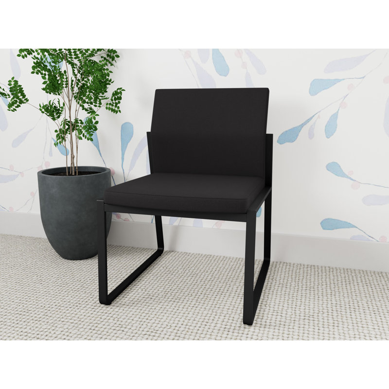 Chaise d'invité sans accoudoirs Gansett, Noir, Portes ouvertes en tissu noir