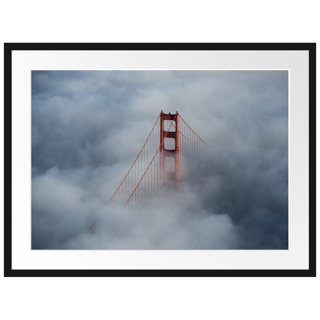 Gerahmtes Poster Golden Gate Bridge über den Wolken