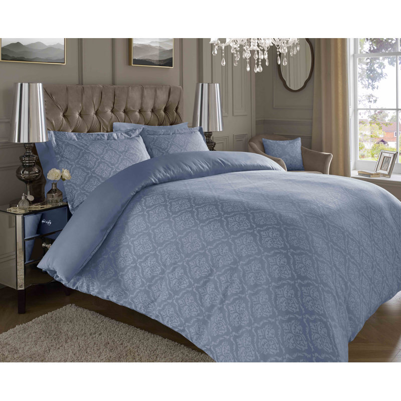 Bria Cotton Blend Damask Duvet Cover Set with Pillowcases, Super King Duvet Cover + 2 Standard Pillowcases, Blue