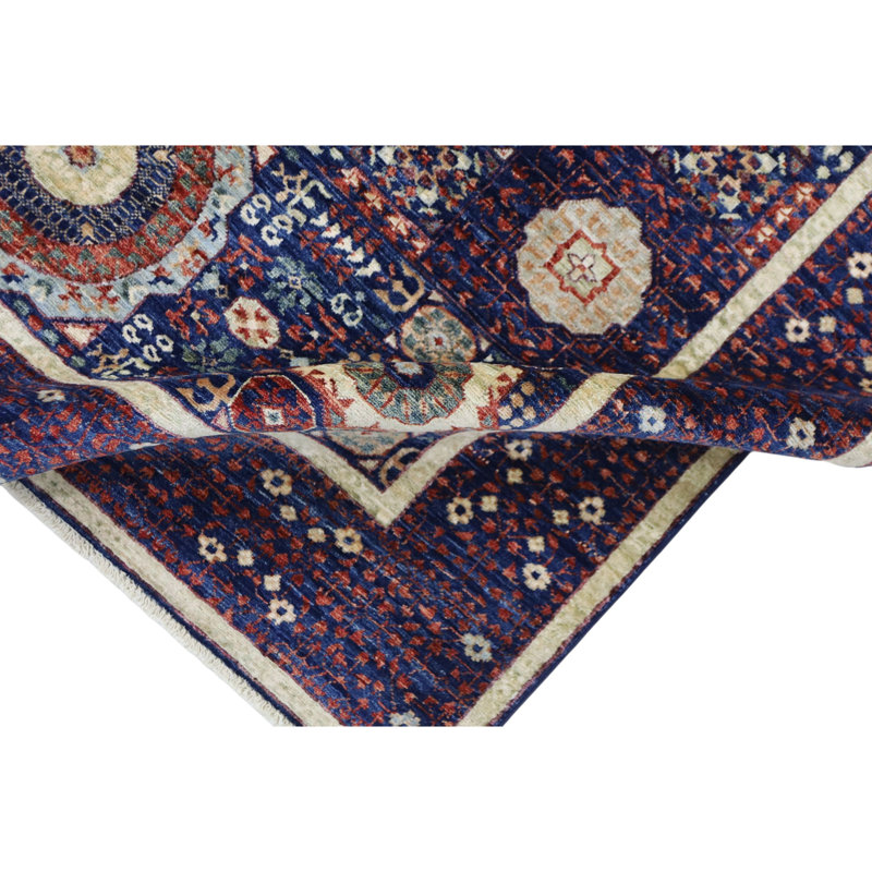 Hand Knotted Wool Area Rug in Navy, Rectangle 4'11" x 6'10"