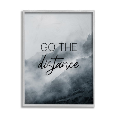 Go the Distance Expression Foggy Cliffside Mountain par Daphne Polselli - impression d'art graphique