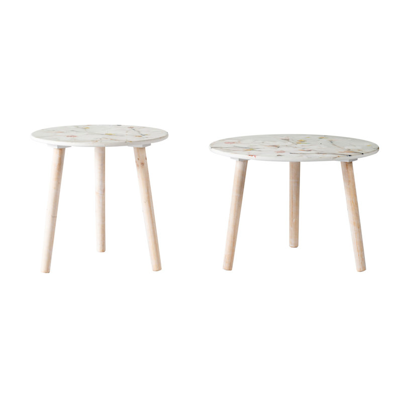 Table d'appoint moderne et minimaliste