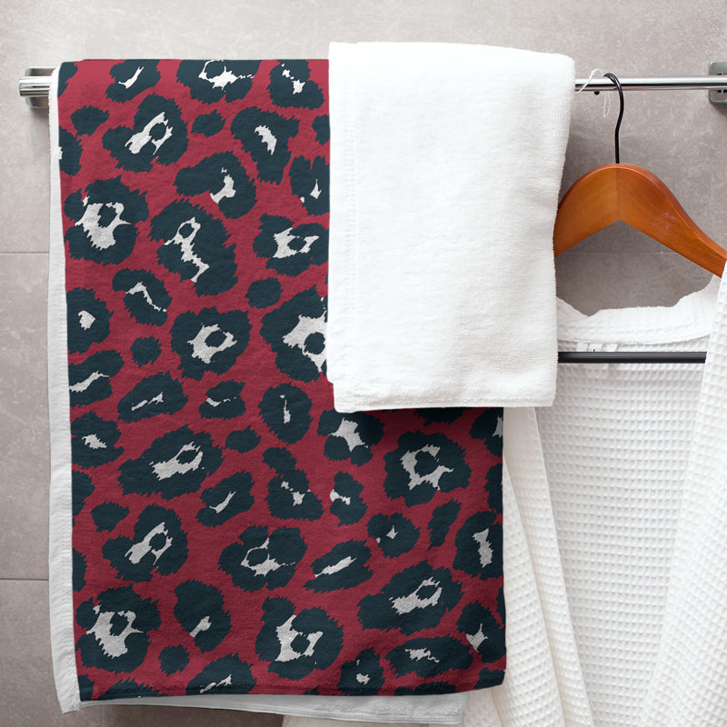 Serviette de bain Lucida, Rouge combat / blanc / bleu acier profond, Mélange polyester-coton
