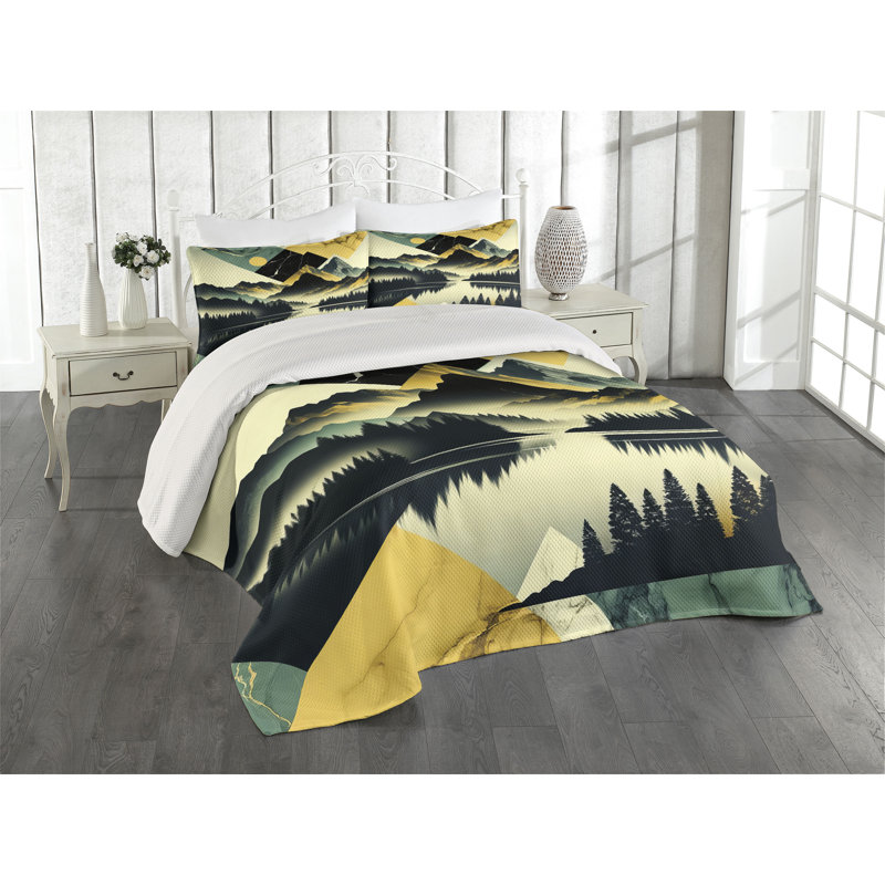 Polyester Coverlet, Queen Coverlet + 2 Standard Shams