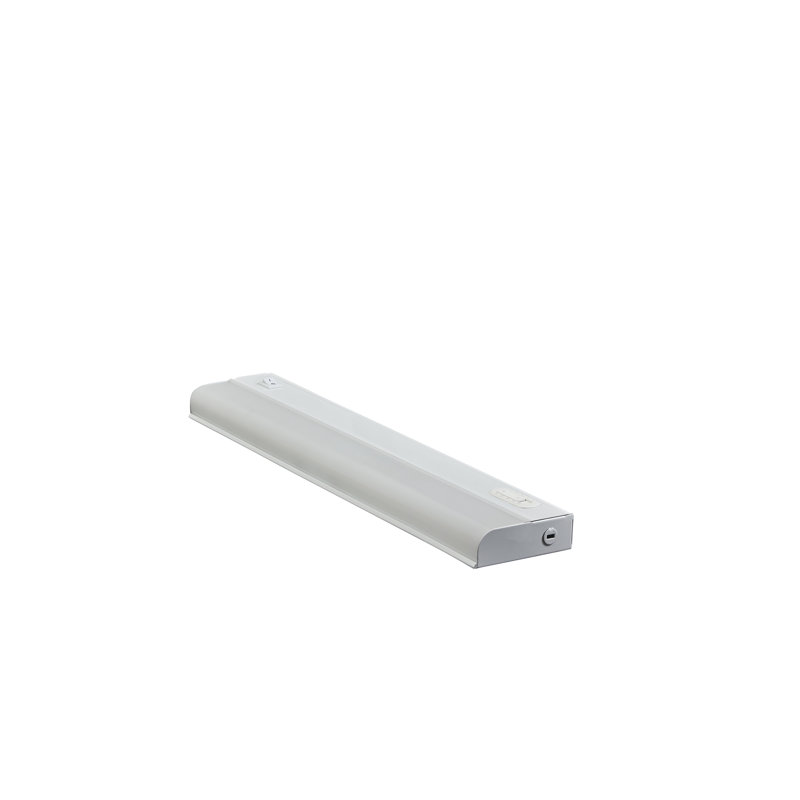 Lumière de dessous de meuble à DEL 18 po