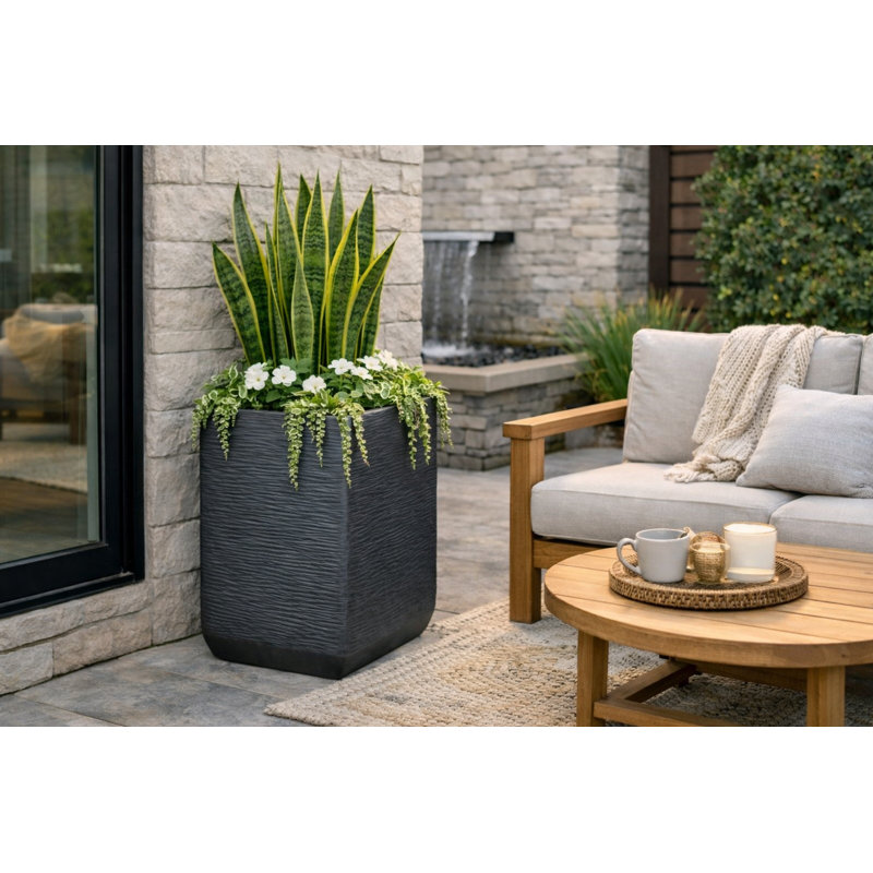 17 po. Grand carré Metropolitan léger - gris anthracite, Gris, H 26 po x l 17 po x P 17 po