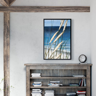 "Herbes sauvages au vent sur la plage"