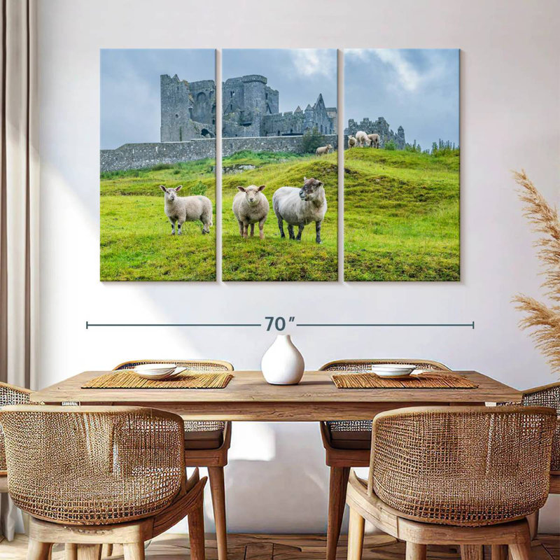Brampt roche de mouton Cashel, H 42 po x l 65 po