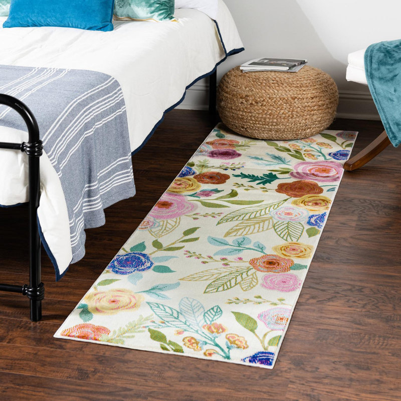 Tapis ivoire à motif floral Daignault, Tapis de couloir 2 pi x 4 pi 1 po