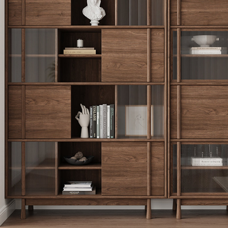 Kaler, Dark Brown