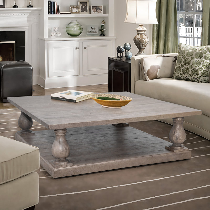 Table basse à piédestal en bois massif