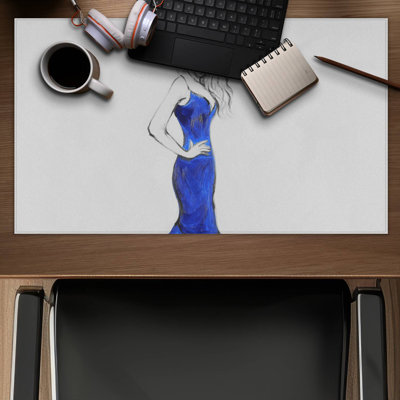 Lady in dress - 14.00"x24.25" Desk mat