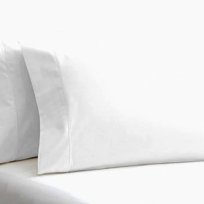 Luxury Cotton Pillowcase Set - 600 Thread Count, Long Staple, Silky Soft, Shrink & Pilling Proof, Hotel Quality Queen Pillow Cases (White)