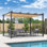Pergola en aluminium avec auvent
