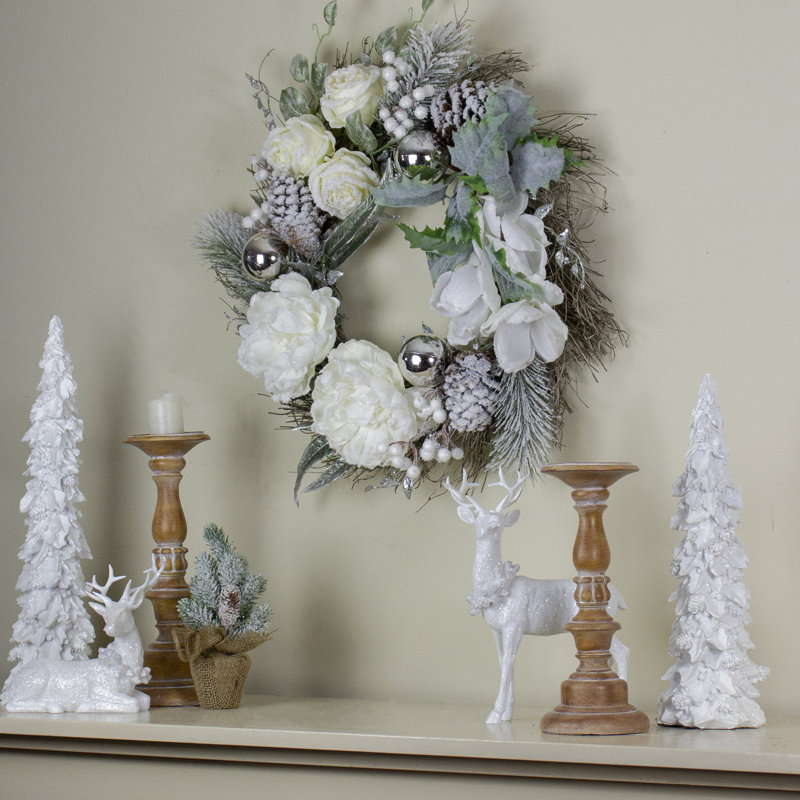 Couronne de Noël en pin artificiel blanc et argent