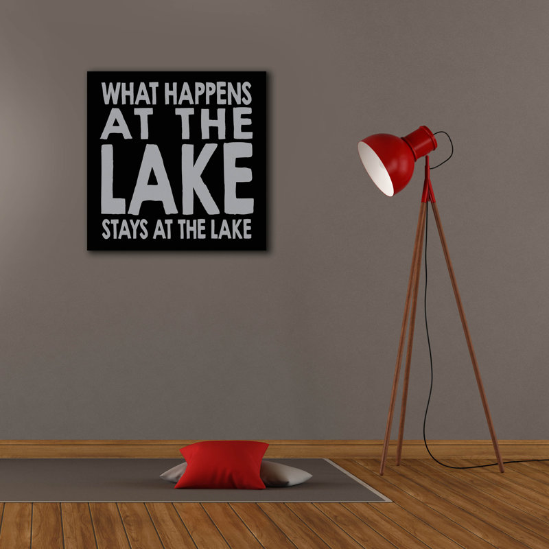 «Happens Lake» par Erin Clark, art mural sur toile, H 26 po x l 26 po x P 1,5 po
