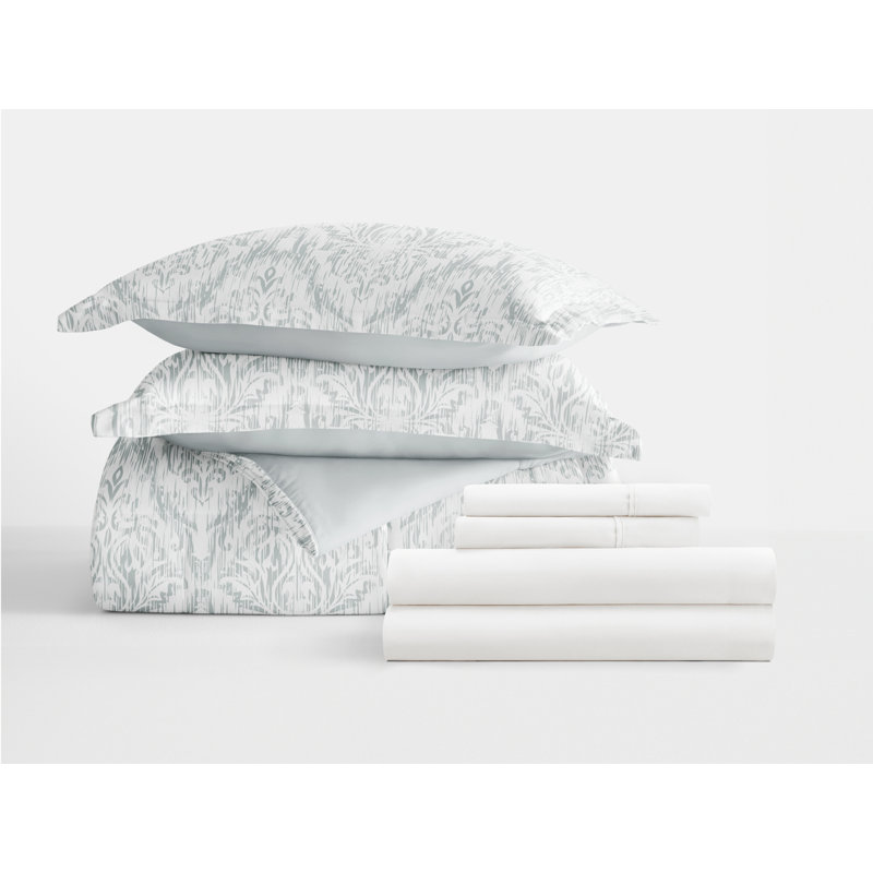 7-Piece Bedding Bundle - Pattern Comforter and Sheet Set, King Comforter + 1 Additional Piece, Blue Damask