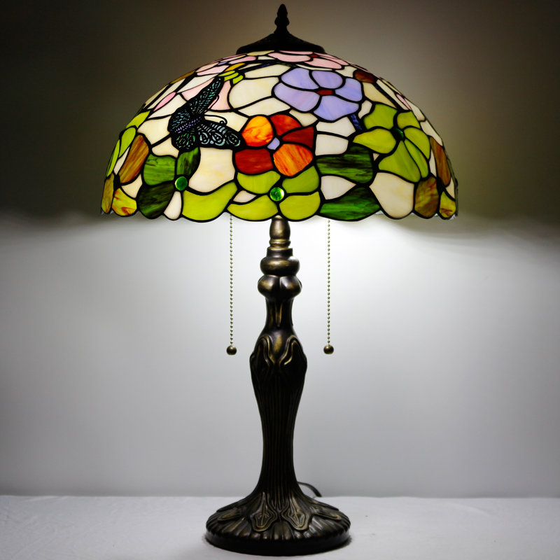 Lampe de bureau en résine Trisha