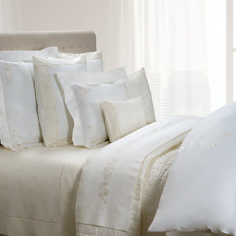 Matera Embroidery 600-Thread Count Cotton Long-Fiber Pillowcase